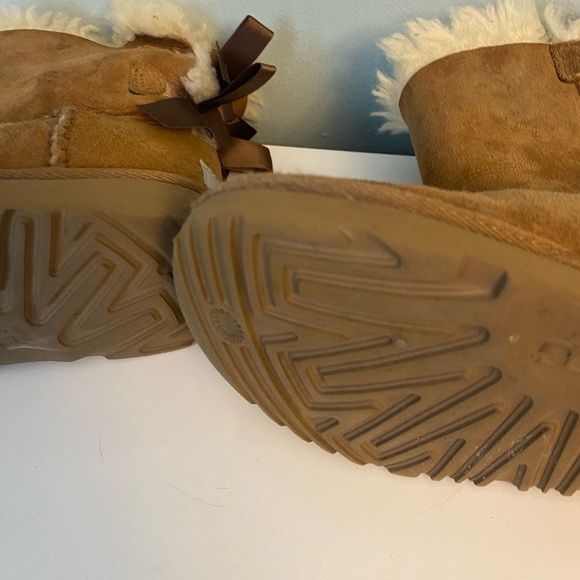 Ugg Bailey Bow boots - Picture 8 of 9